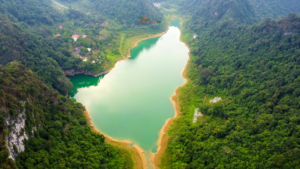Hồ Thang Hen