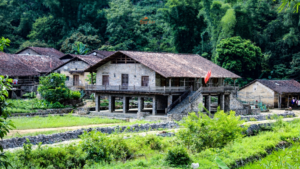 Làng đá Khuổi Ky
